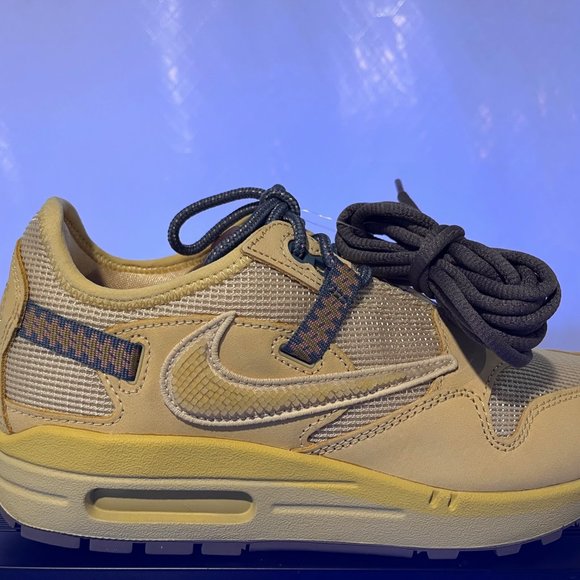 Nike Air Max 1 / CJ (Cactus Jack Gold) - Size 6.5